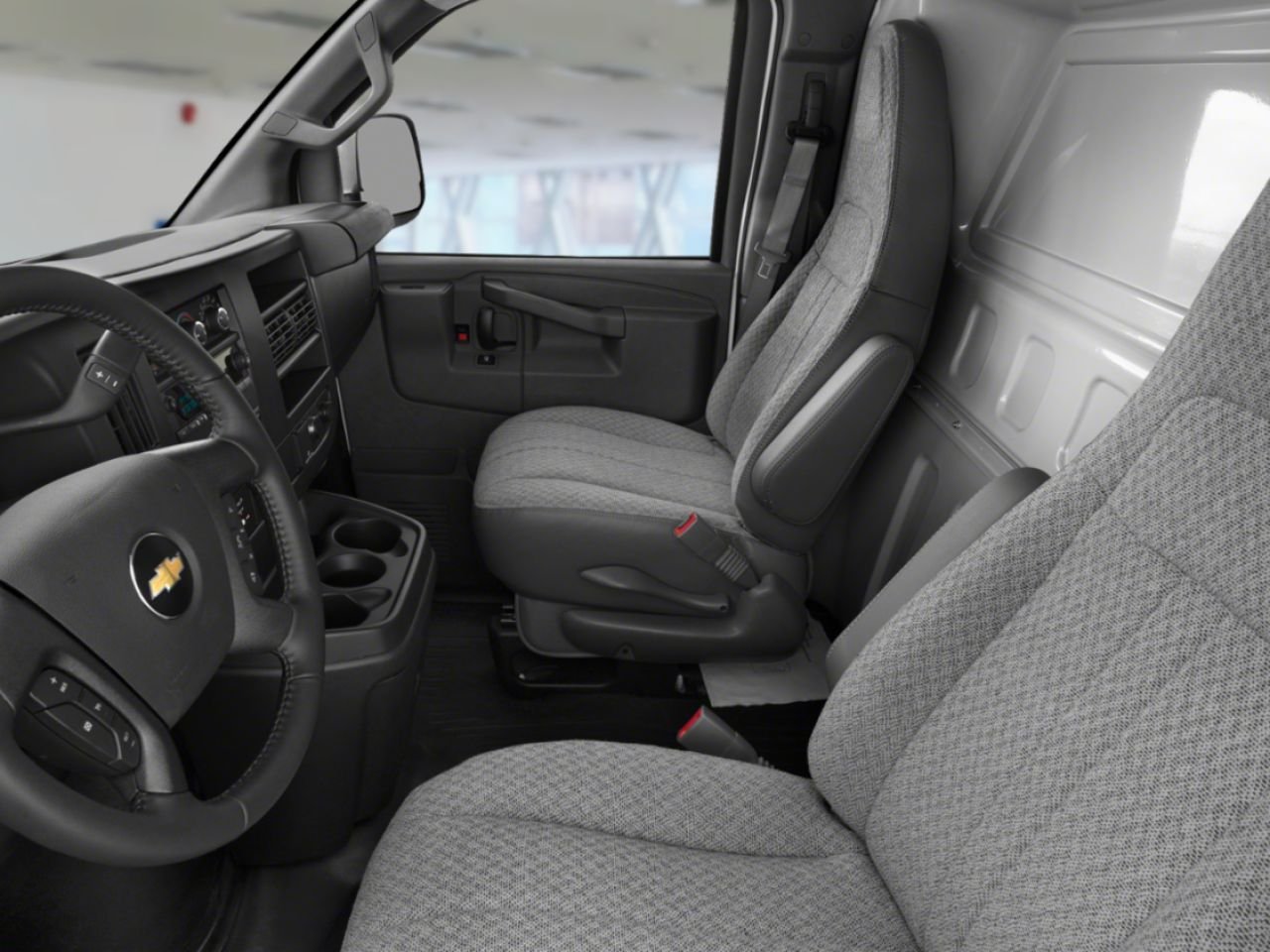 CHEVROLET Fourgonnette Express utilitaire 2025 Noir Saint-Eustache - photo #9