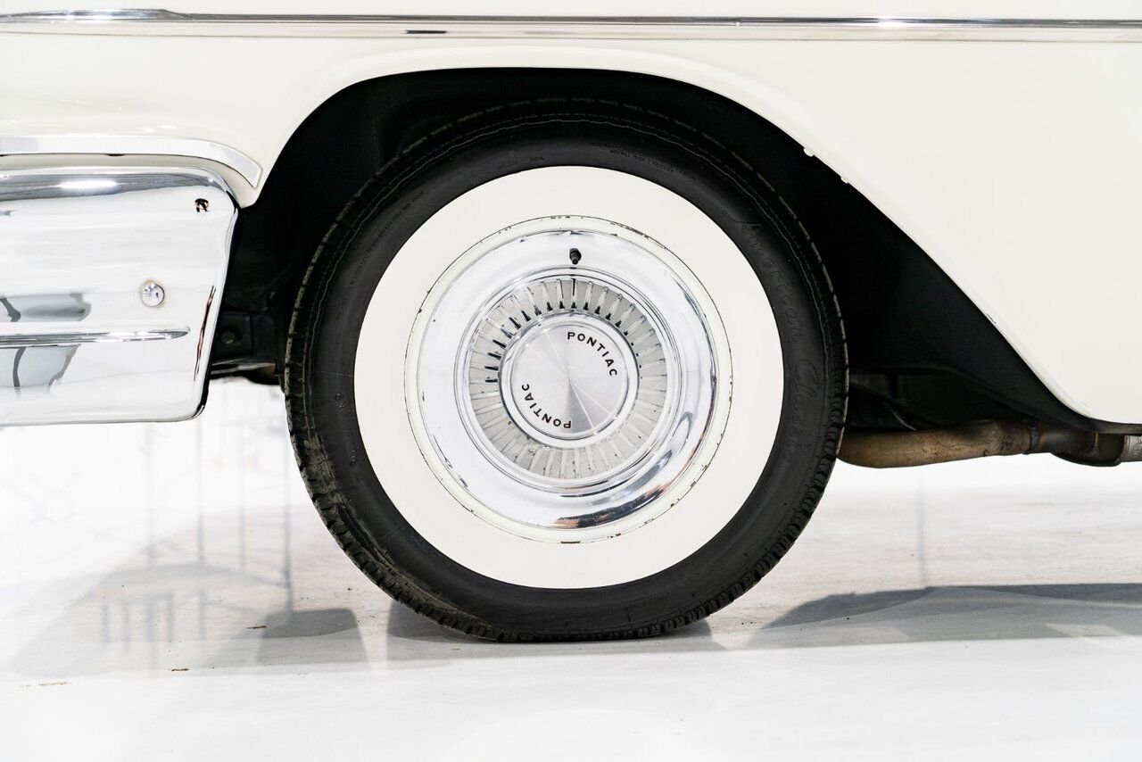Pontiac PARISIENNE **PRIX EN USD** Fully restored with 261cu.in. and GM built sheet 1959 Blanc Montréal - photo #47