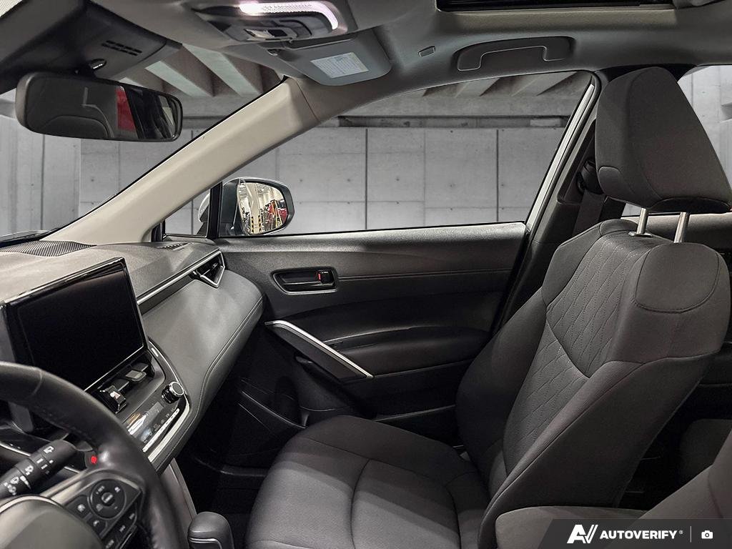 2023 Toyota Corolla Cross 2602006A | LE Silver Edmonton - photo #23