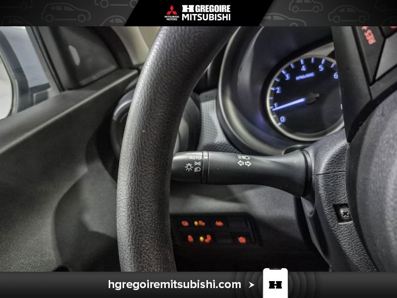 Nissan Kicks 2021 Gris Laval - photo #18
