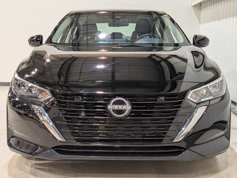 2024 Nissan Sentra Black