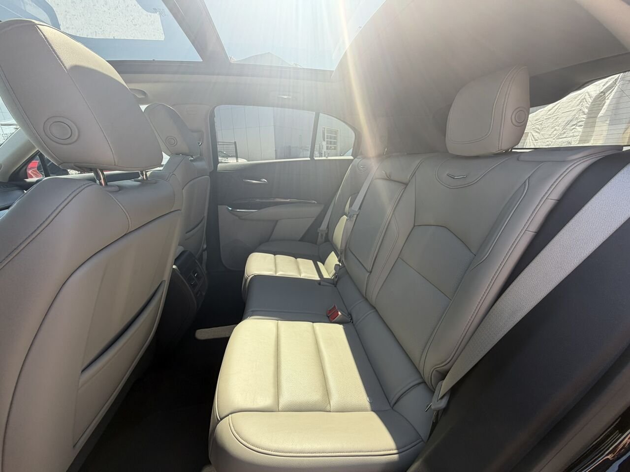 Cadillac XT4 PREMIUM LUXURY AWD 2019 Noir Laval - photo #15