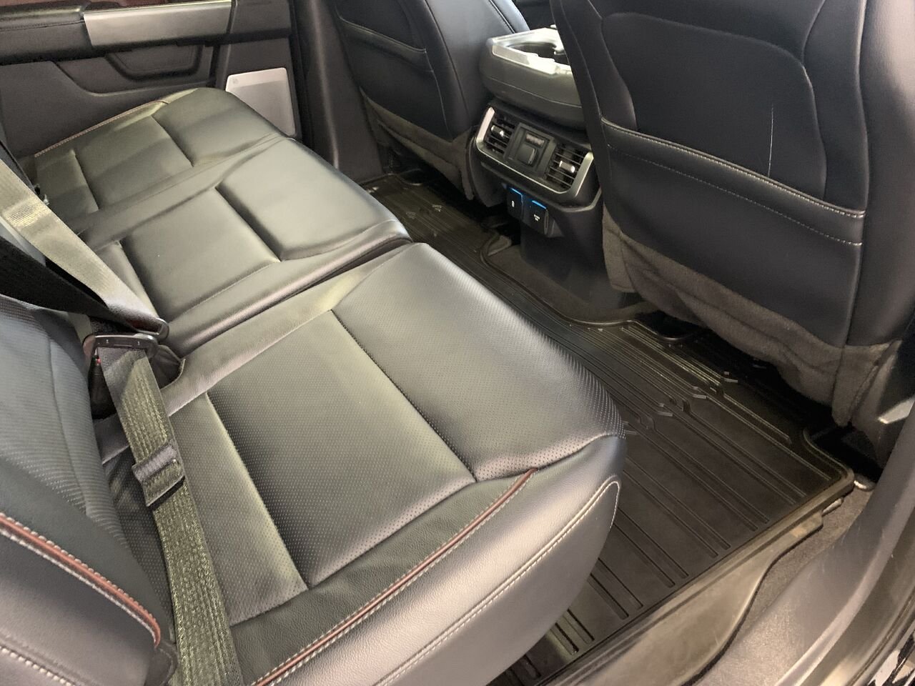 Ford F-150 SUPERCREW LARIAT LARIAT, 502A, SPORT 2023 Noir Châteauguay - photo #19