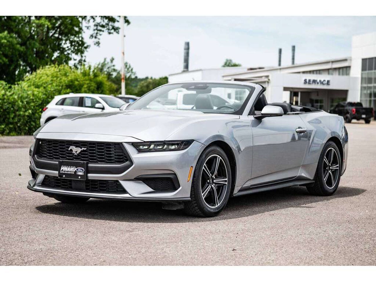 2025 Ford Mustang Silver Sainte-Julienne - photo #29