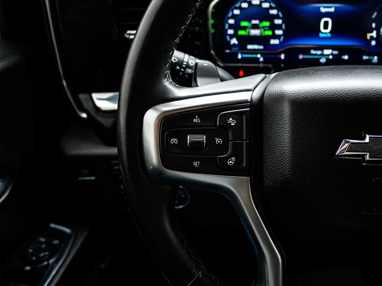 2024 Chevrolet Silverado 1500 4WD Crew Cab 147 LT Trail Boss Black Sherwood Park - photo #20