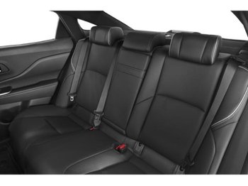 Toyota Crown Platine