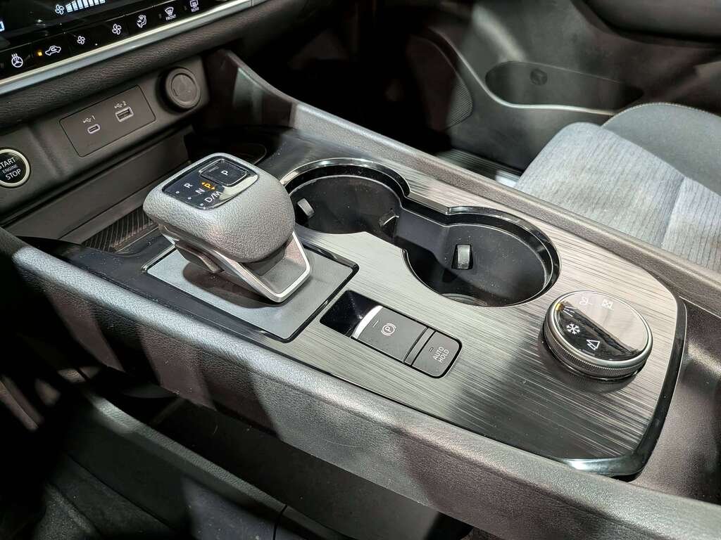 2023 Nissan Rogue AWD SV Midnight Edition Beige Val-David - photo #30