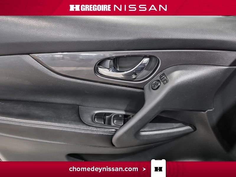 Nissan Rogue 2020 Noir Laval - photo #12