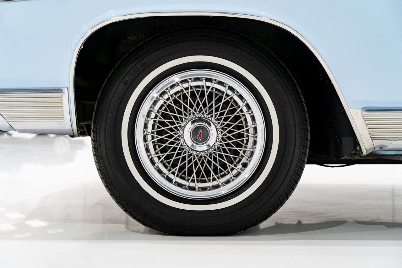 1964 Pontiac Bonneville **PRICE IN USD** Blue Montreal - photo #39