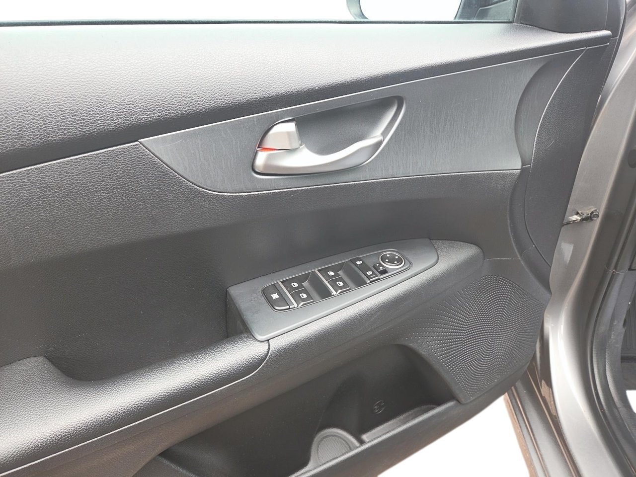 Kia Forte LX 2021 Gris Baie-Comeau - photo #11