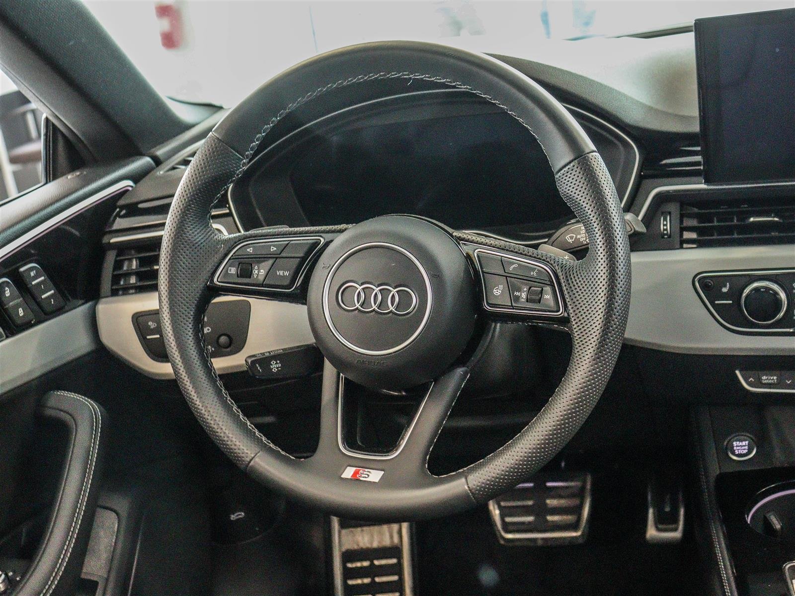 2023 Audi A5 Coupe 45 Progressiv Ottawa & Gatineau - photo #10