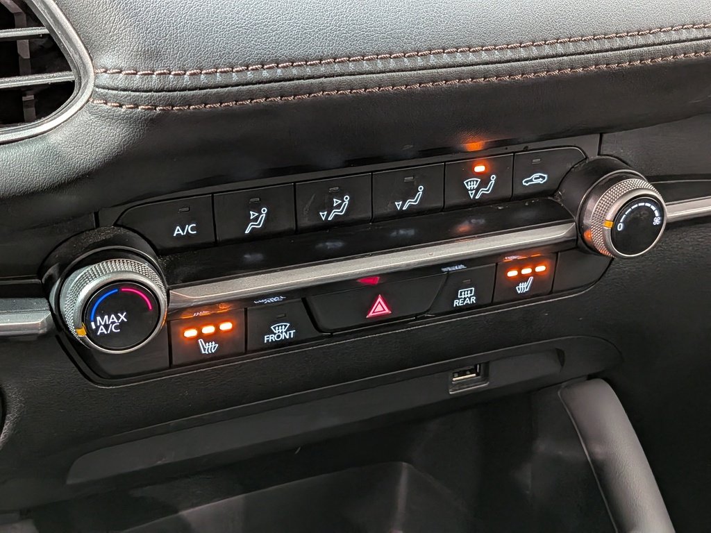 2019 Mazda Mazda3 GX Auto FWD Grey Val-David - photo #22