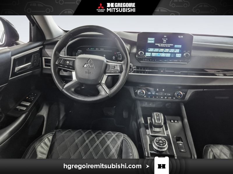 2023 Mitsubishi Outlander Plug-In Hybrid Black Laval - photo #24