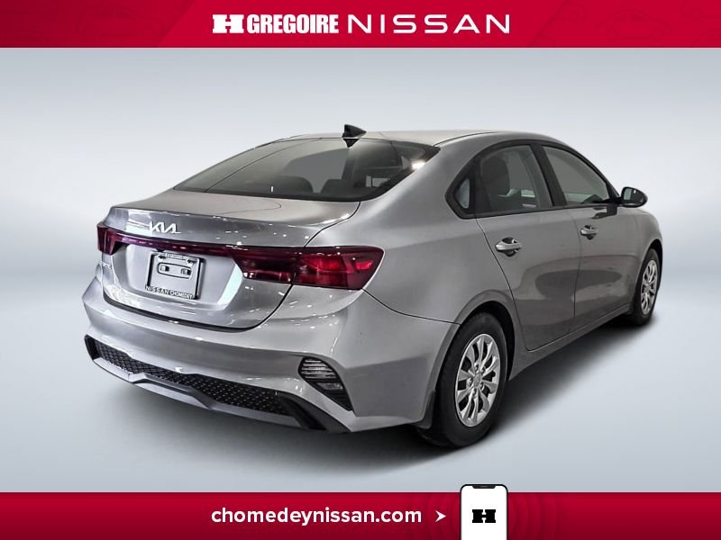 2024 Kia Forte Grey Laval - photo #8