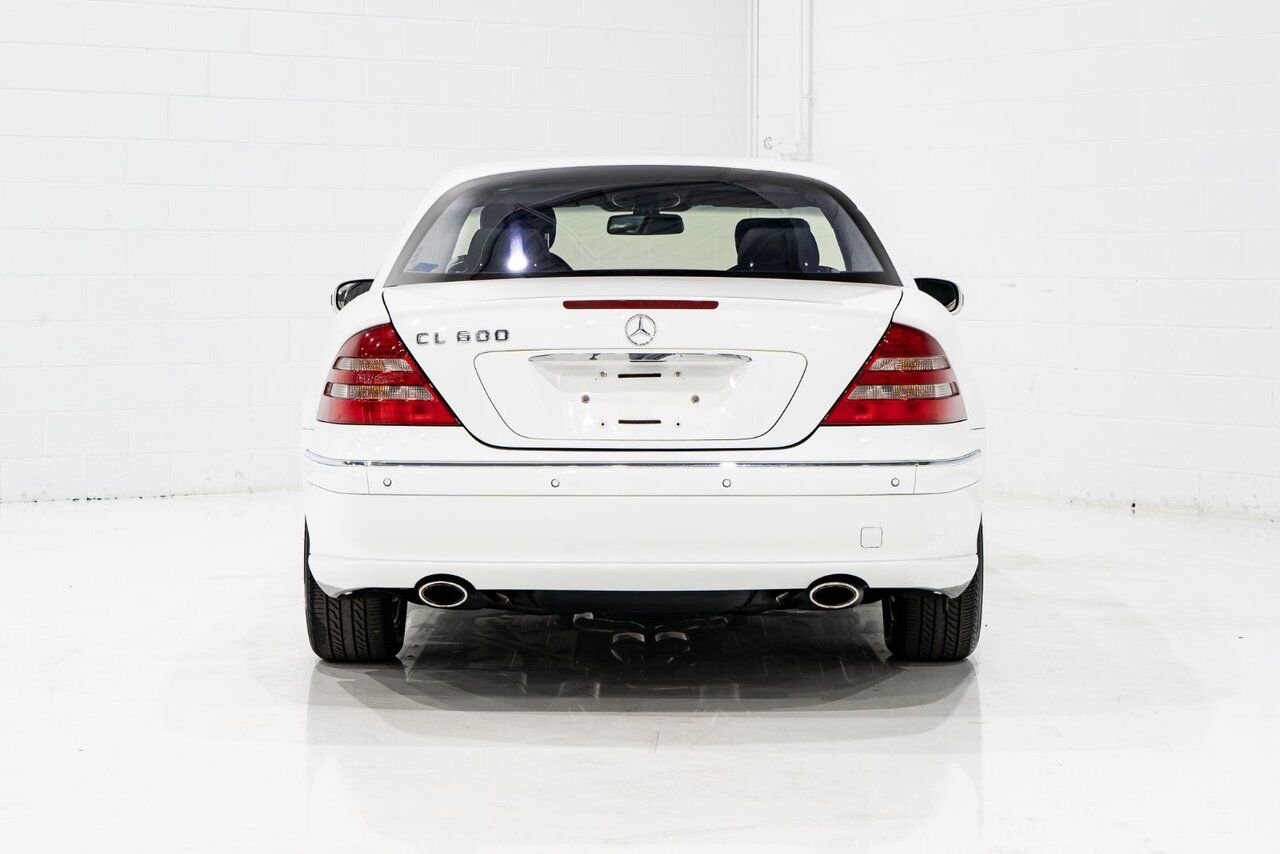Mercedes-Benz CL600 V12 over $120,000 original MSRP 2001 Blanc Montréal - photo #1