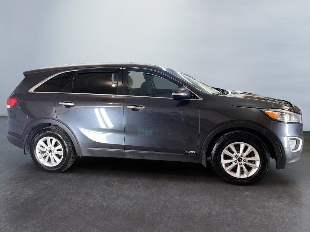 2018 Kia SORENTO Black Amos - photo #7