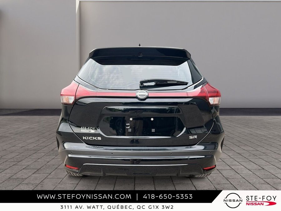 2024 Nissan Kicks SR 2024 Black