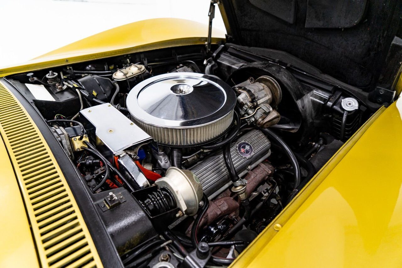1972 Chevrolet Corvette Unrestored matching# LT1 with documented 103,454km(64,283mi) | PRIX EN USD Gold Montreal - photo #16