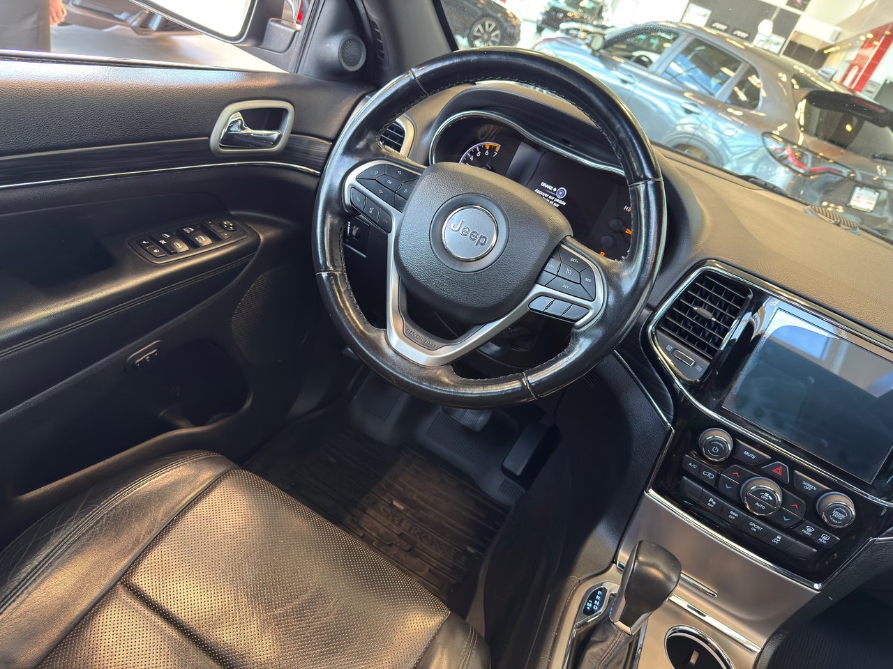 2019 Jeep Grand Cherokee Notre-Dame-des-Prairies - photo #11