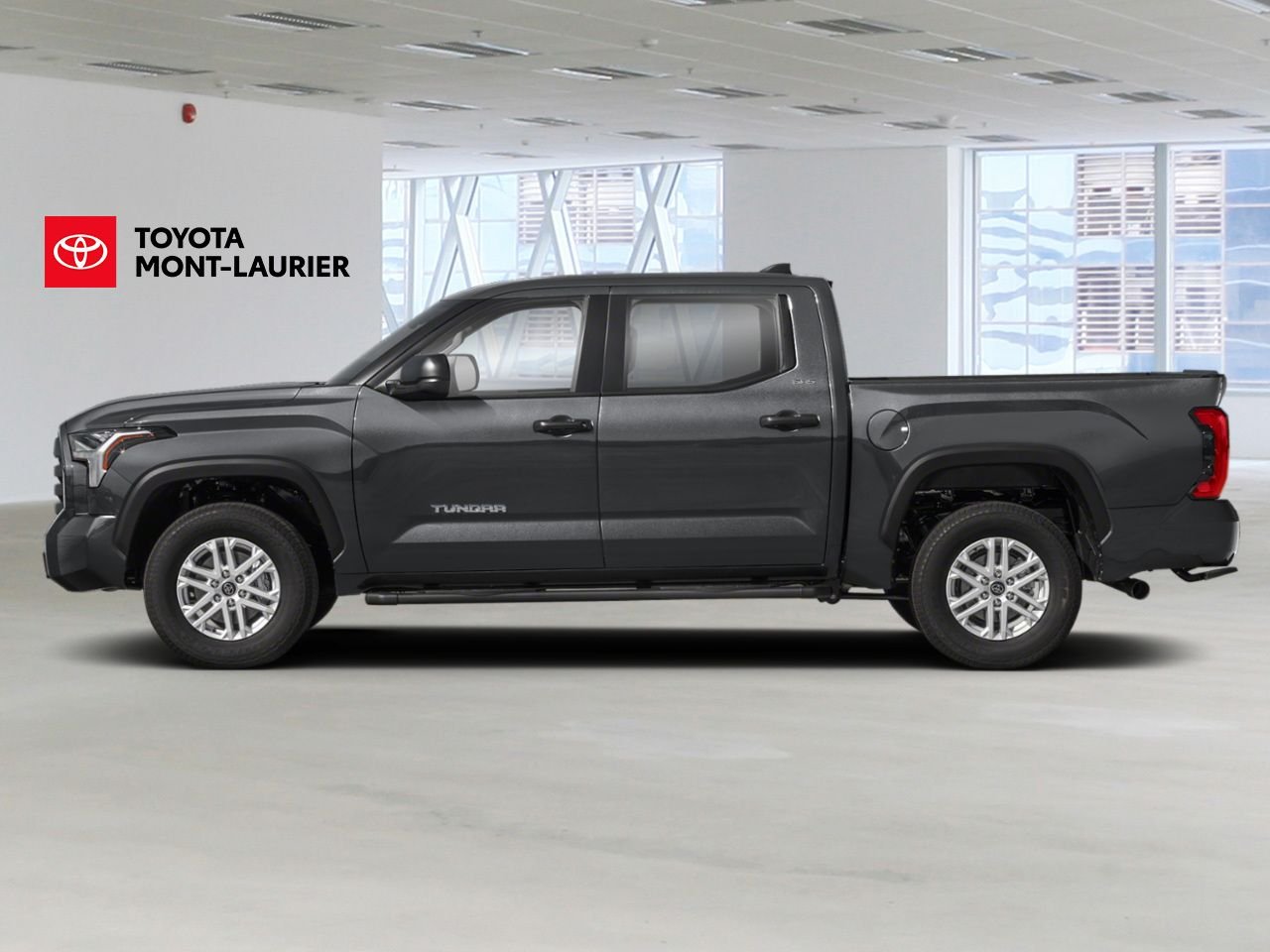 2026 Toyota Tundra Magnetic Grey Metallic Mont-Laurier - photo #1