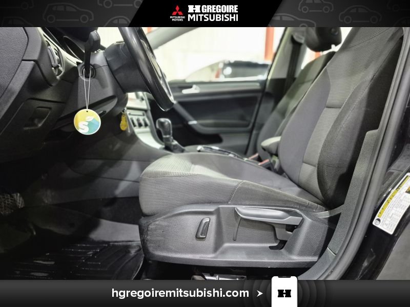 2016 Volkswagen Golf Black Laval - photo #14