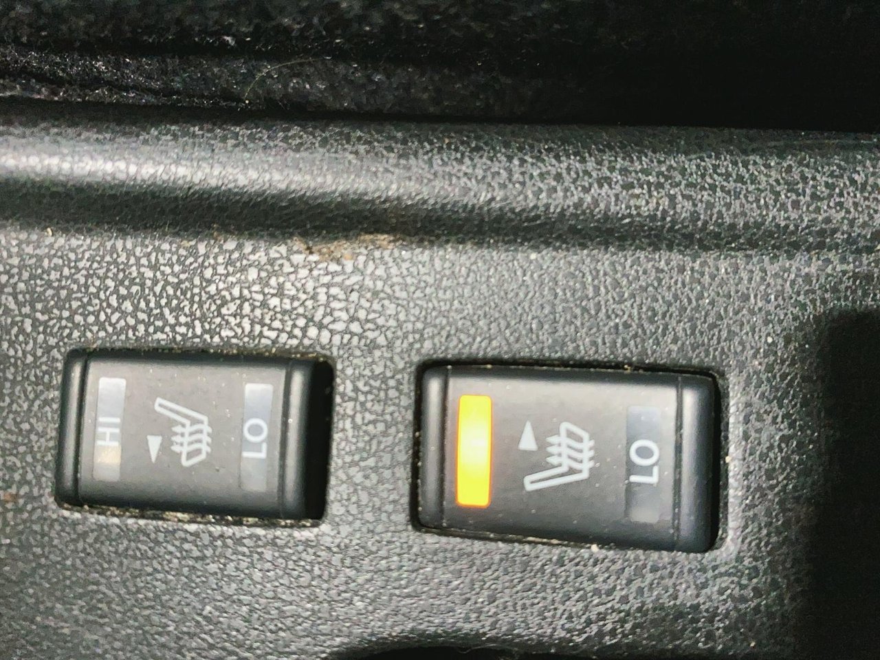 Nissan Versa Note NIV 3N1CE2CP7JL362949 2018 Rouge Chicoutimi - photo #17