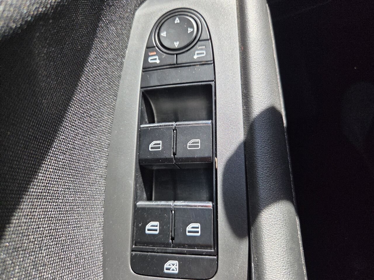 MAZDA MAZDA3 SPORT 2023 01C4 GRIS Mont-Laurier - photo #13