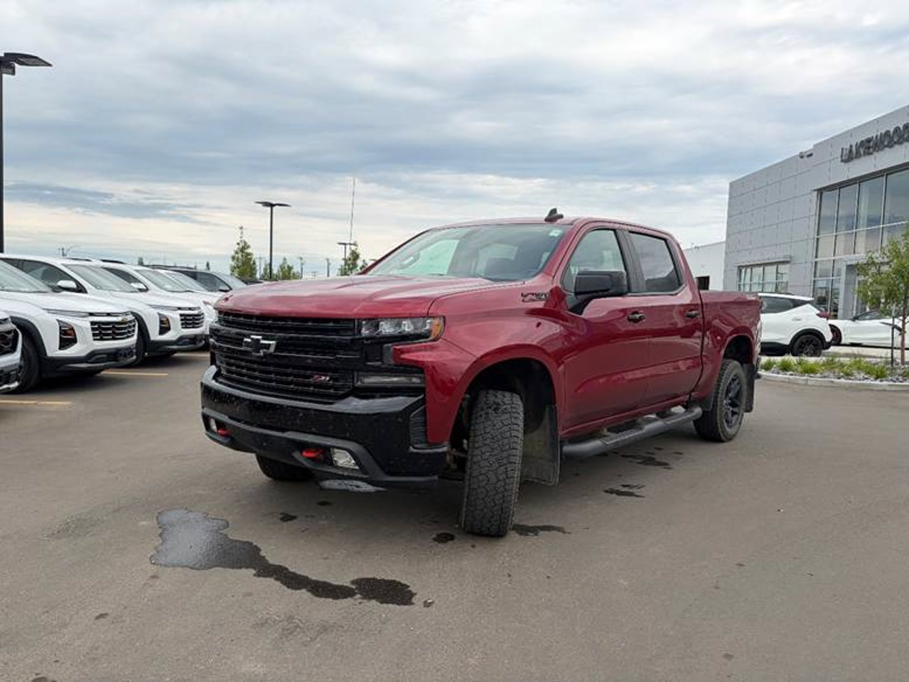 2020 Chevrolet Silverado 1500 4WD Crew Cab 147 LT Trail Boss Red Sherwood Park - photo #2
