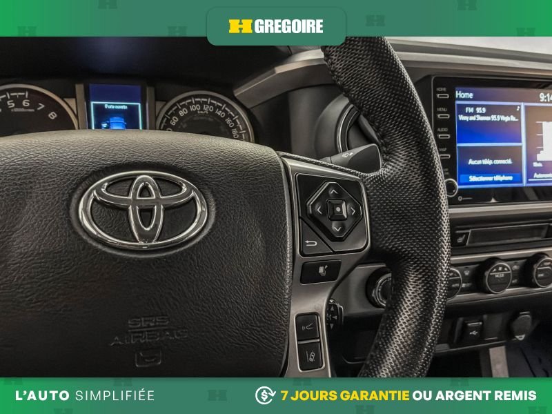 Toyota Tacoma 2022 Noir Blainville - photo #25