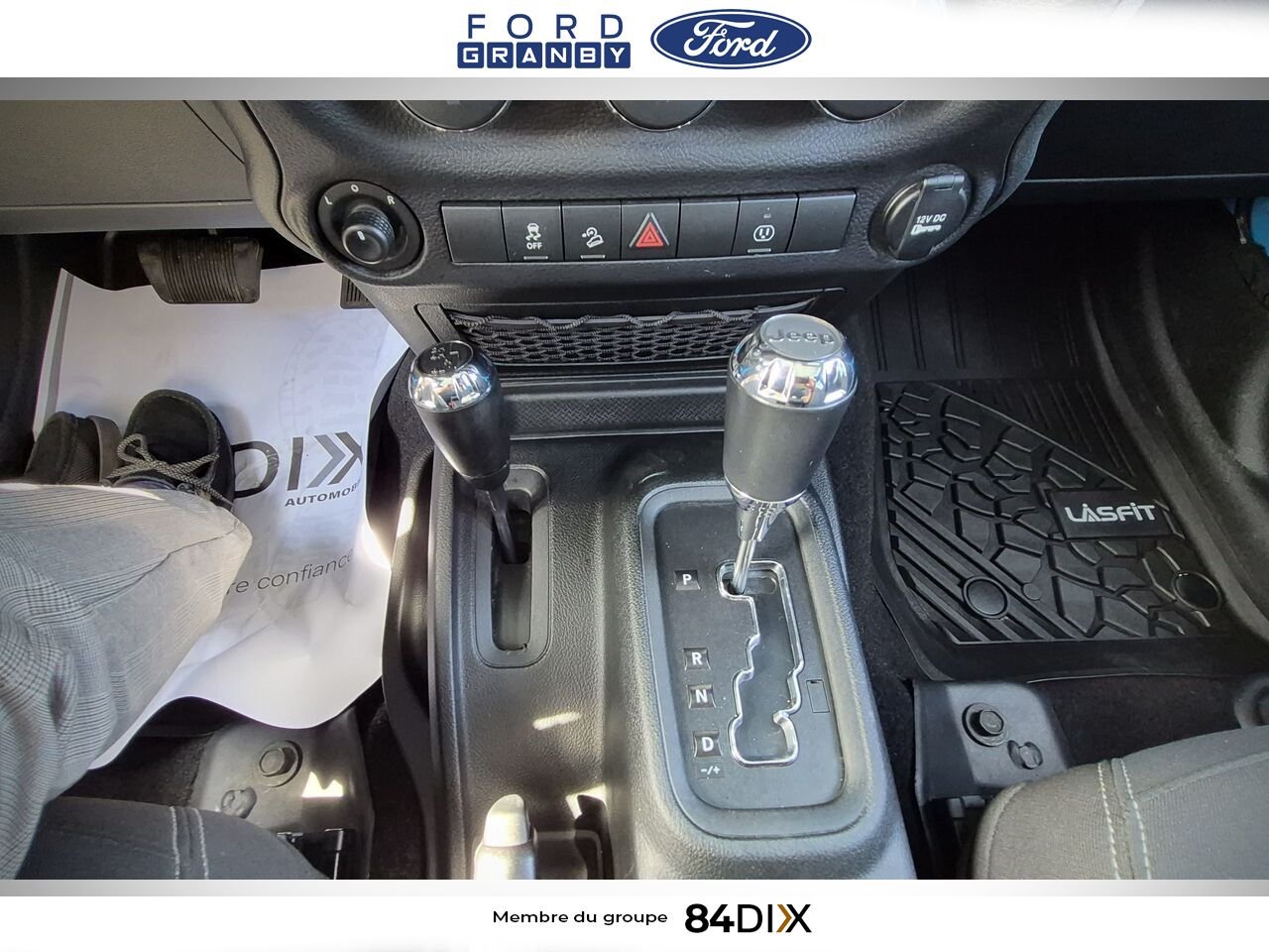 Jeep Wrangler Unlimited 2017 Bleu Granby - photo #20