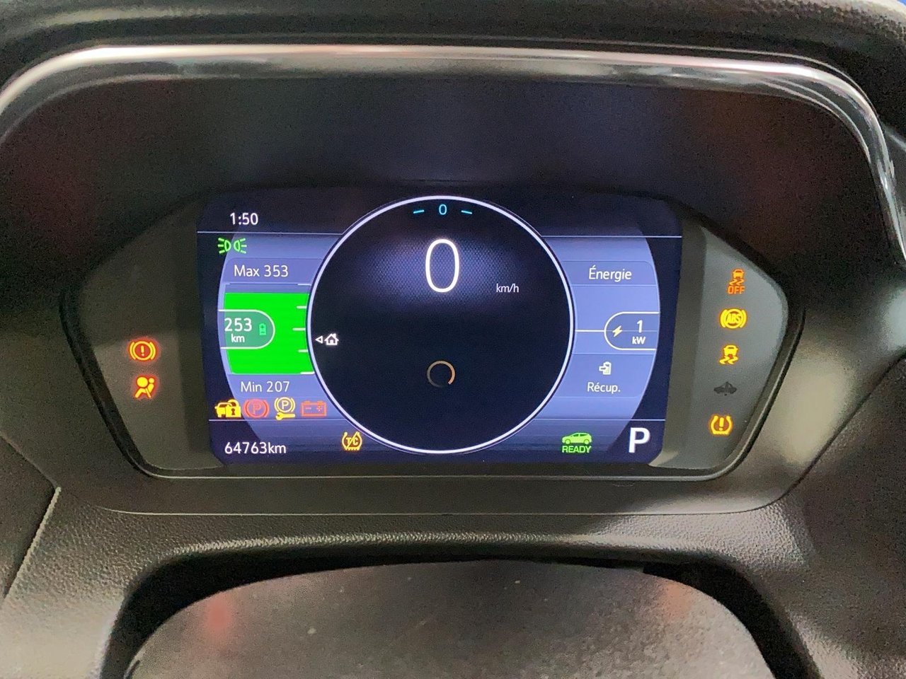 2022 Chevrolet Bolt EUV VIN 1G1FY6S03N4109645 Red Baie-Comeau - photo #16