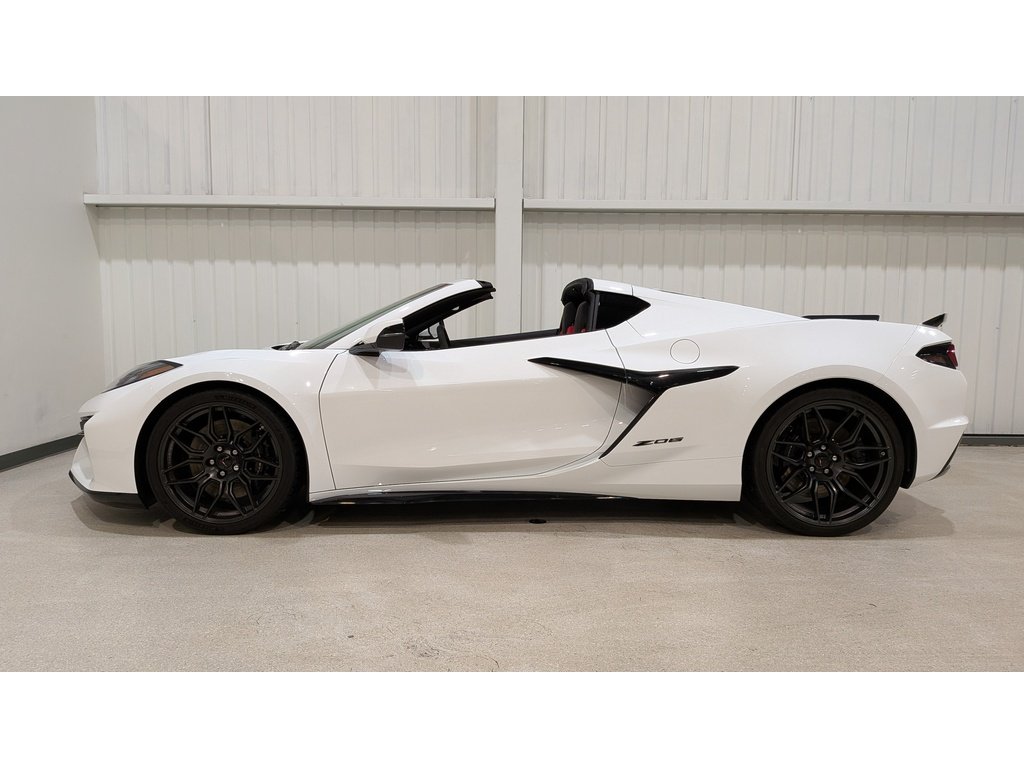 2024 Chevrolet Corvette 2dr Z06 Cpe w/2LZ White Val-David - photo #5
