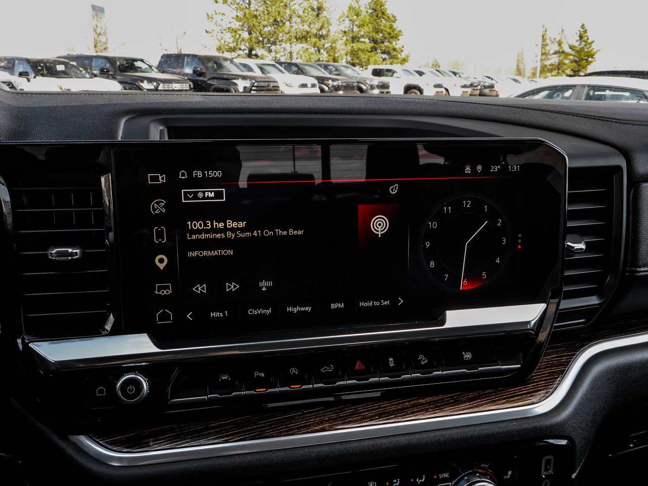 2026 GMC Sierra 1500 4WD Crew Cab 157 Elevation Grey Sherwood Park - photo #28