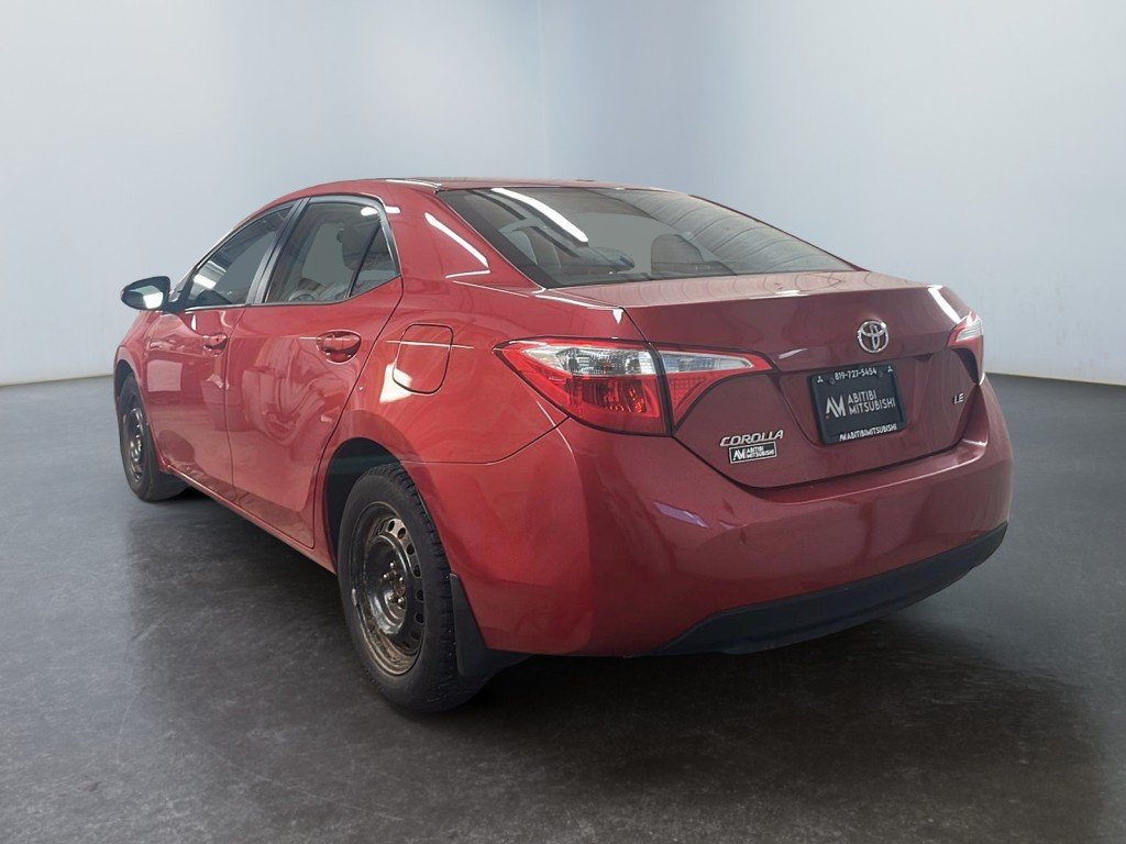 Toyota COROLLA 2016 Rouge Amos - photo #4