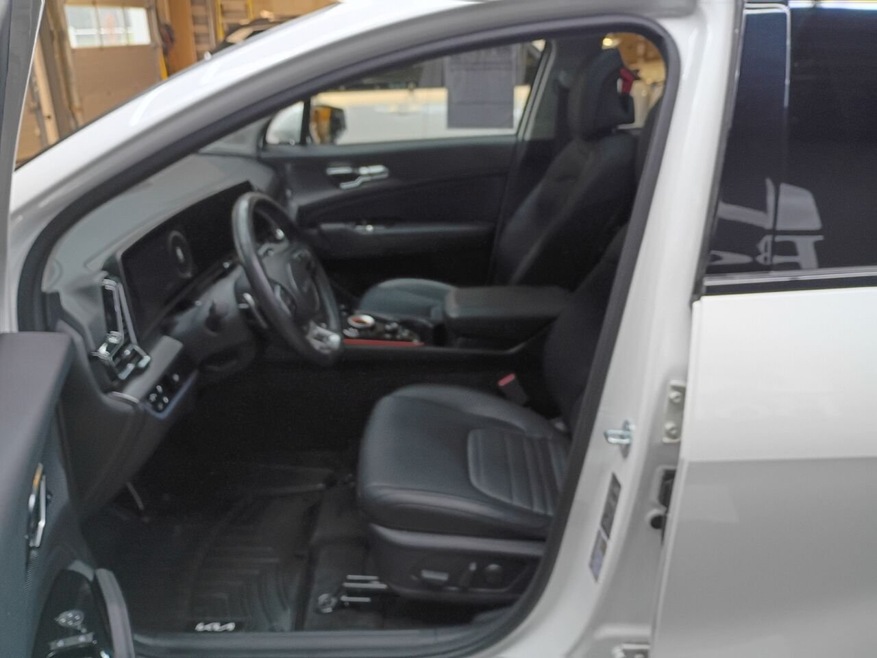 Kia Sportage hybride rechargeable 2023 Blanc Blainville - photo #17