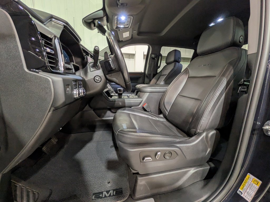 2023 GMC Sierra 1500 4WD Crew Cab 157" Denali Grey Val-David - photo #8