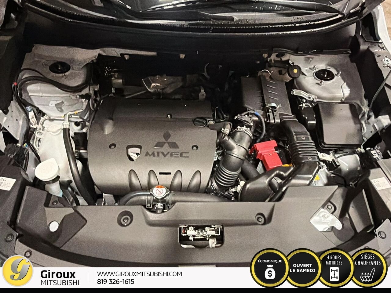 2025 Mitsubishi RVR White Sainte-Agathe-des-Monts - photo #6