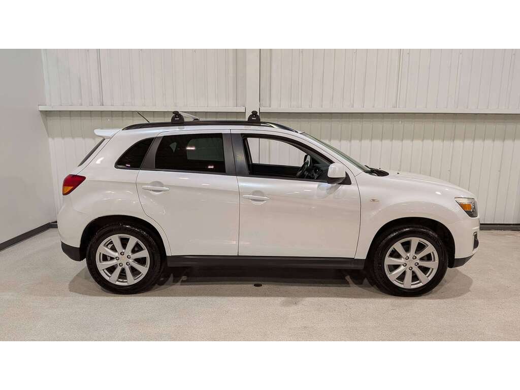 2015 Mitsubishi RVR AWD 4dr CVT GT White Val-David - photo #7