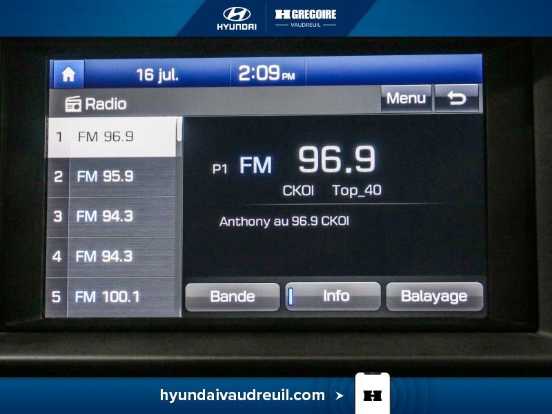 Hyundai Elantra 2019 Gris Blainville - photo #24