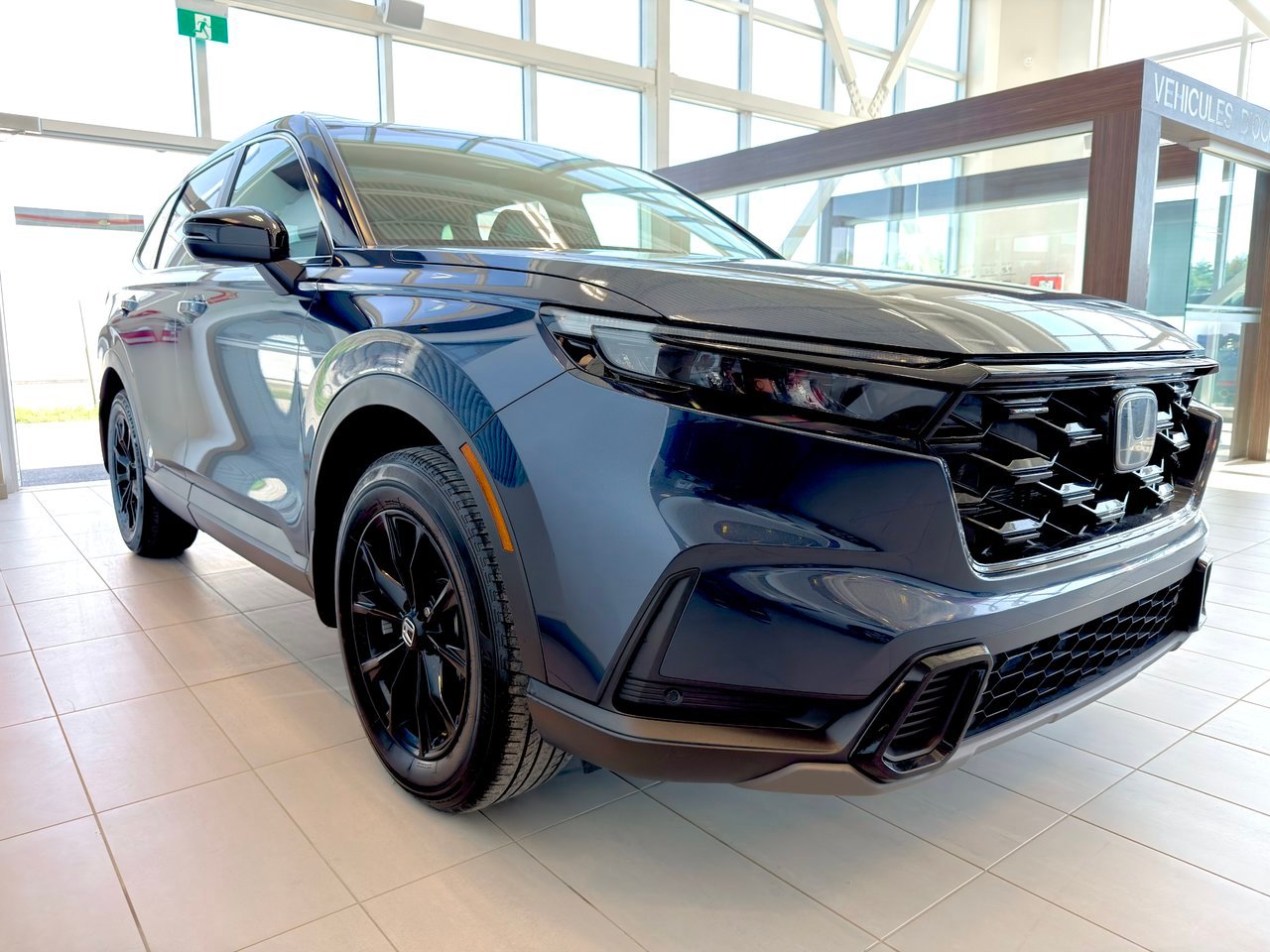 2024 Honda CR-V Hybrid Blue Notre-Dame-des-Prairies - photo #5