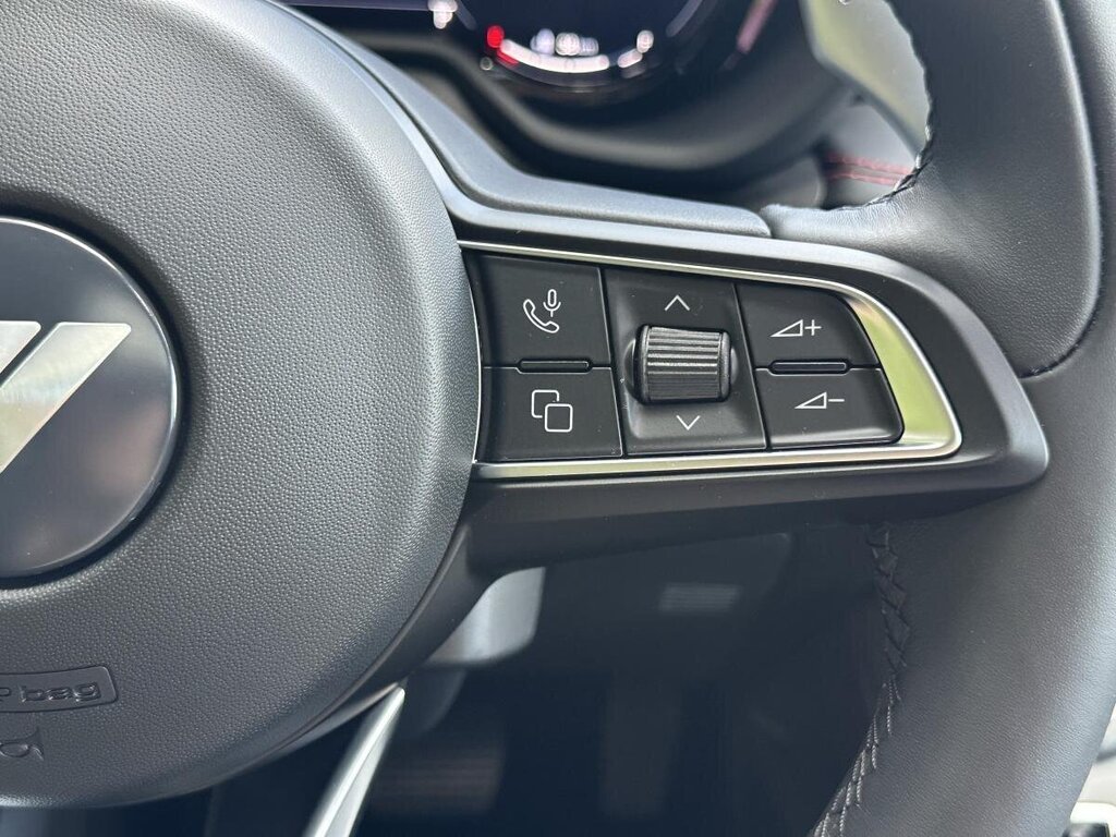 Dodge Hornet PHEV 2024 Noir Saint-Basile-le-Grand - photo #12