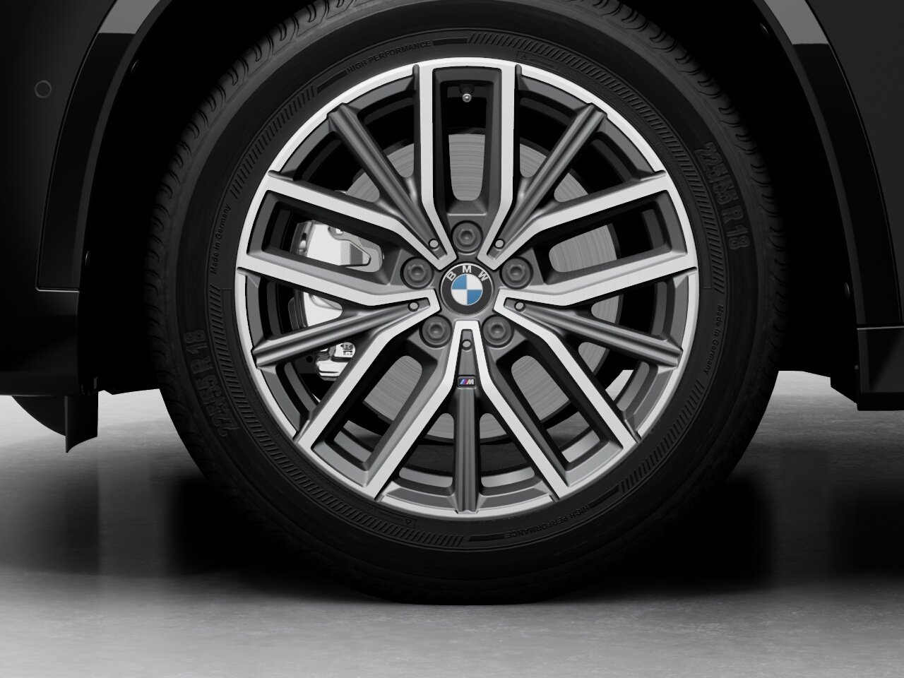 BMW X1 xDrive28i 2026 Noir saphir métallisé Blainville - photo #6