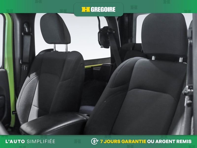 2023 Jeep Wrangler Yellow Saint-Eustache - photo #13