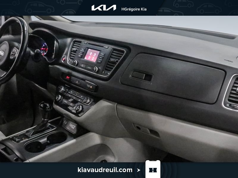 Kia Sedona 2016 Gris Saint-Eustache - photo #27