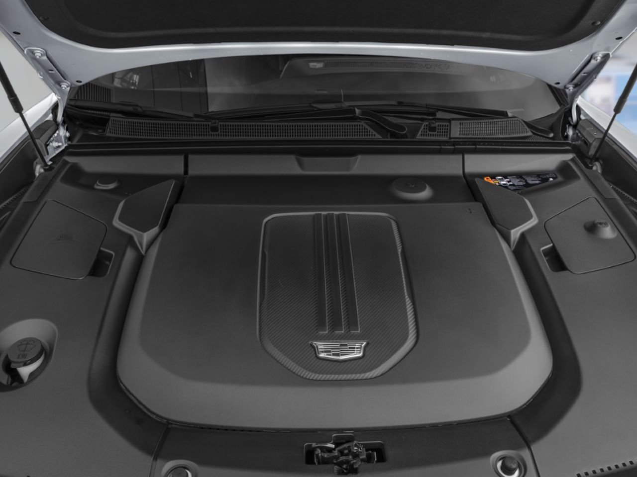 CADILLAC LYRIQ Luxe haut de gamme 4 portes 2027 Blanc éclatant, triple couche Sherbrooke - photo #4