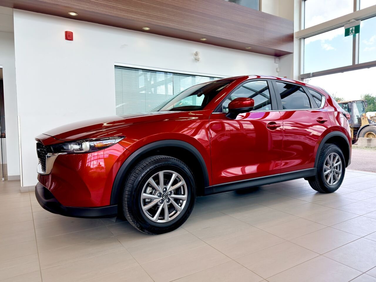 Mazda CX-5 2024 Rouge Notre-Dame-des-Prairies - photo #2