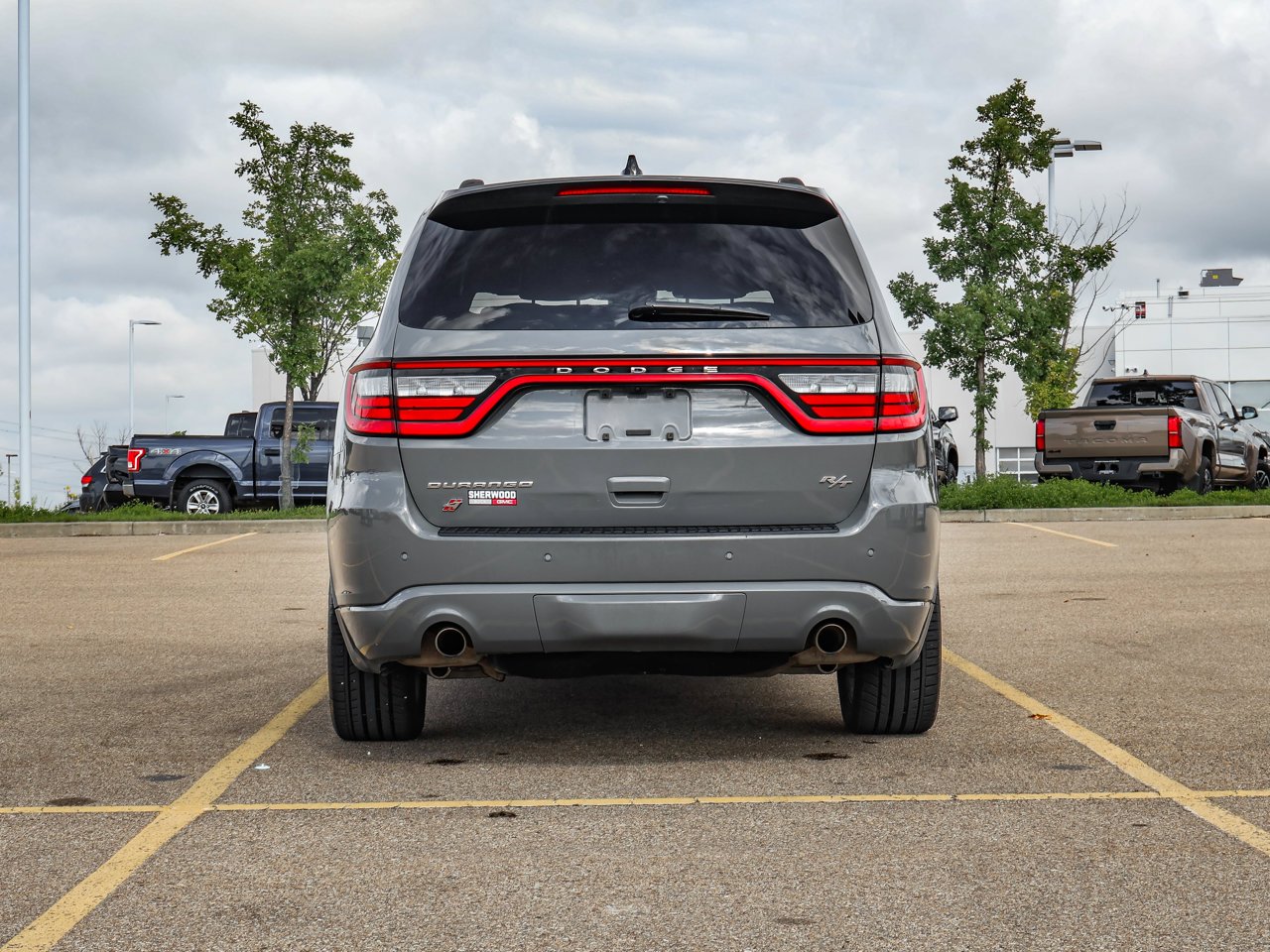 2024 Dodge Durango R/T AWD Grey Sherwood Park - photo #6