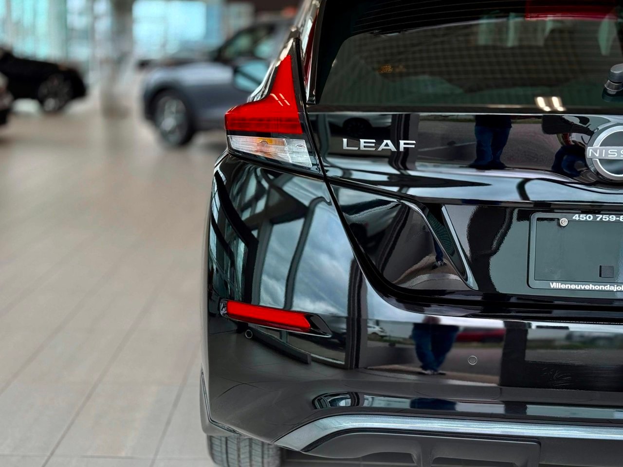 2023 Nissan Leaf Notre-Dame-des-Prairies - photo #9