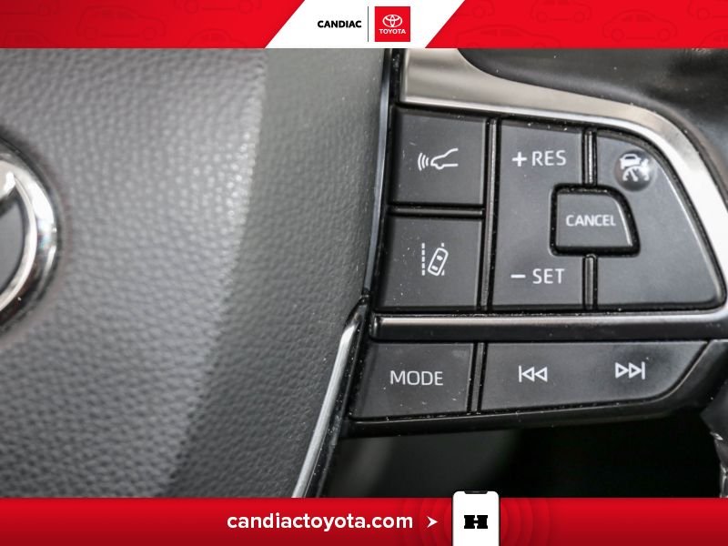 Toyota Highlander 2021 Noir Blainville - photo #26