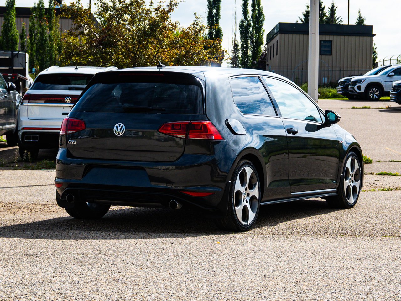 2015 Volkswagen Golf GTI 3dr HB Man gray Sherwood Park - photo #12
